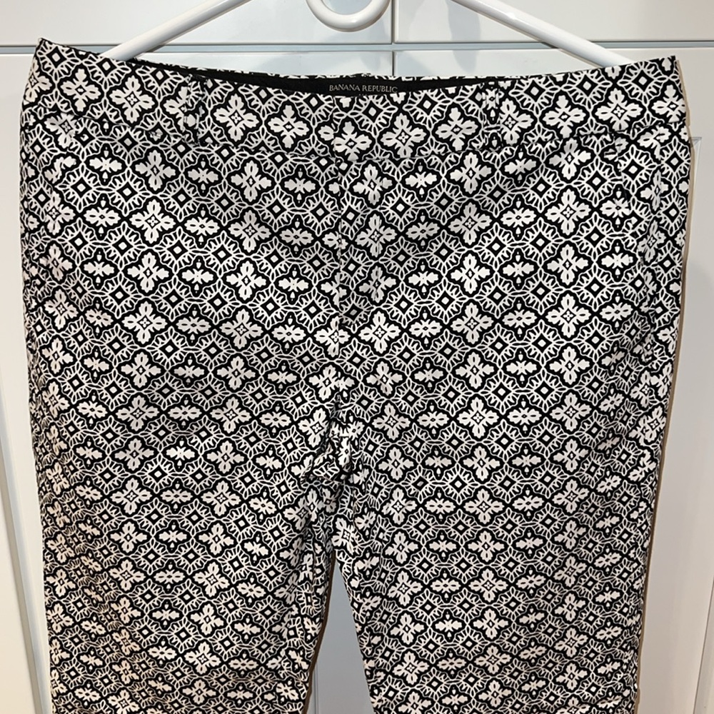 Banana Republic Mod Geometric Print Pants Size 6 LIKE NEW